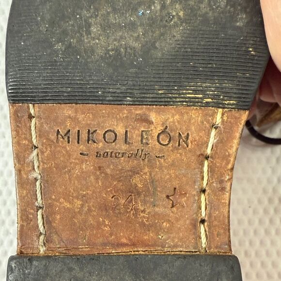 Mikoleon naturally Brown leather Heirloom Classic Sm Kids Boots size 24 (US 8) - Picture 2 of 10